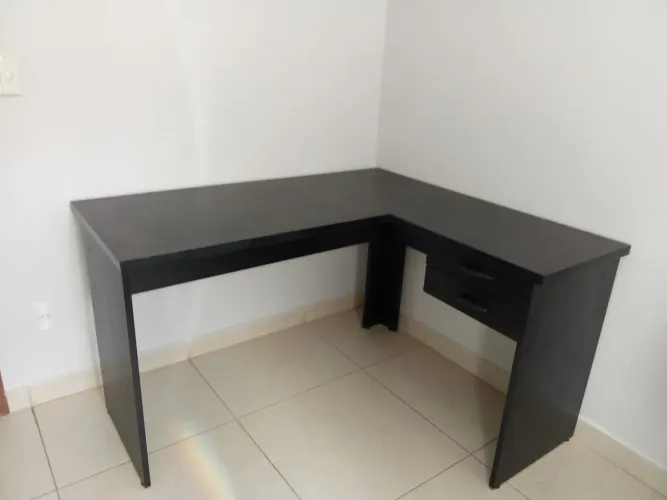 Mesa de escritório em L 100% MDF novo