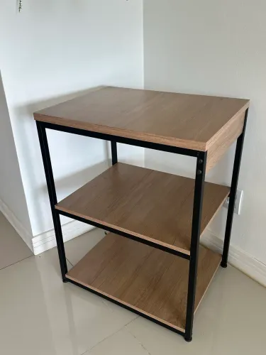Mesa de Apoio Industrial 3 Prateleiras Freijó 45cm + Kappesberg