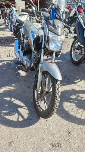 HONDA CG FAN 160 PRATA 2023 Shalon veículos Cariacica