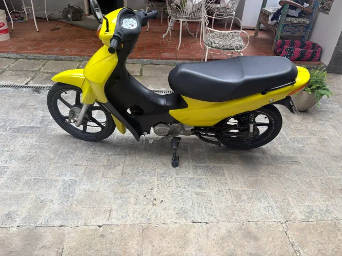 Biz 98 amarela