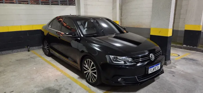 Volkswagen Jetta Highline 2.0 TSI 16V 4P Tiptronic 2013