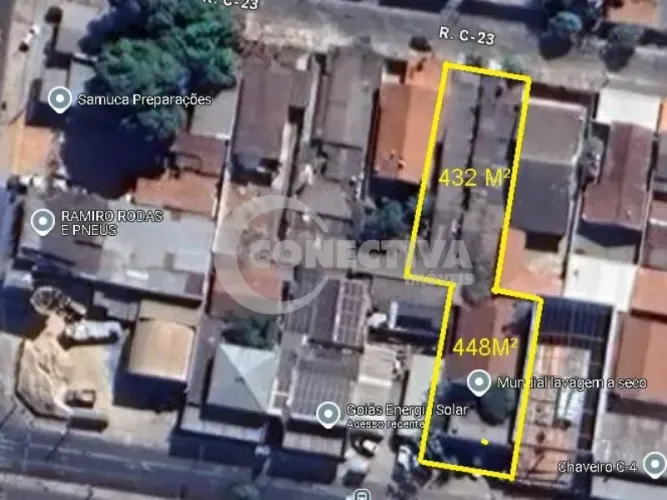 Área Comercial à Venda no Jardim América, Goiânia - 880 m² com 2 Terrenos
