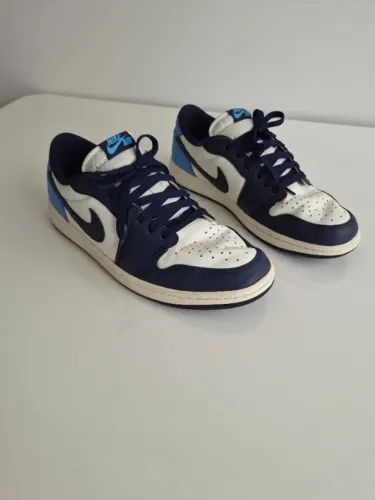 Tênis Nike Air Jordan 1 Retro Low OG - Couro