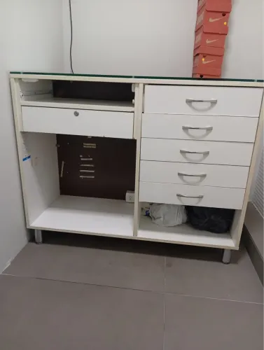 Balcão de loja em mdf