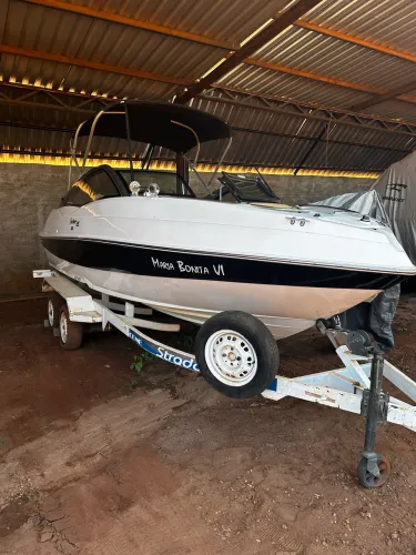 Lancha Focker 205