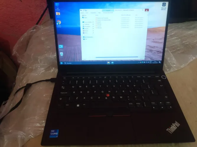 Notebook Lenovo E14