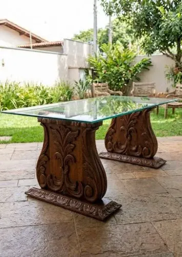 Mesa de Centro em madeira de lei
