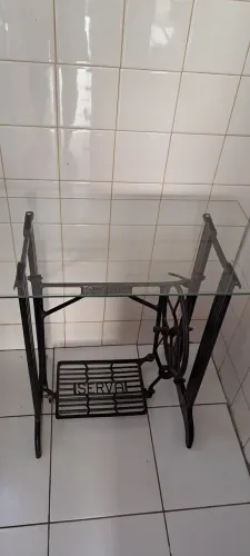 Pé da Máquina com vidro