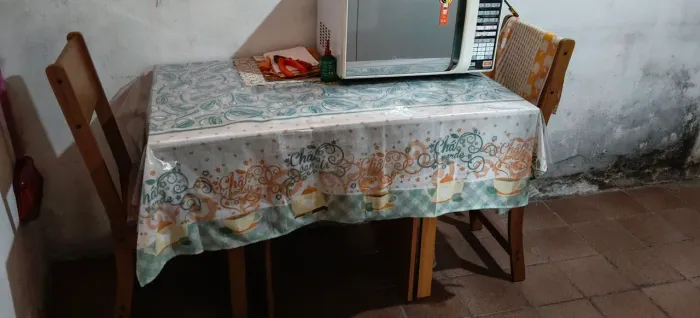 Mesa C/ 4 Cadeiras