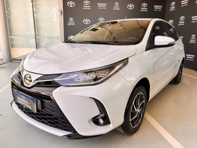 Toyota Yaris XLS Connect 1.5 Flex 16V 5P AUT 2024