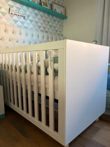 Berço Alo Bebe 4 meses de uso