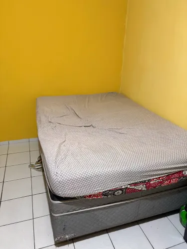 Cama e guarda roupa doação