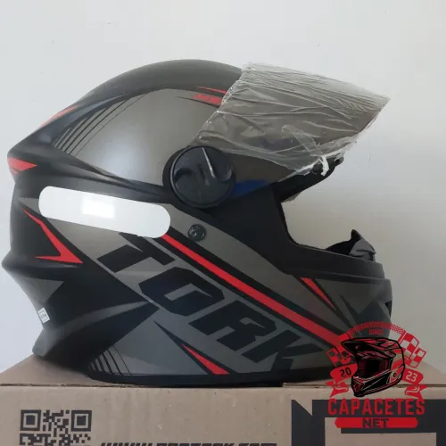 Capacete R8 Novo, Tamanho 58