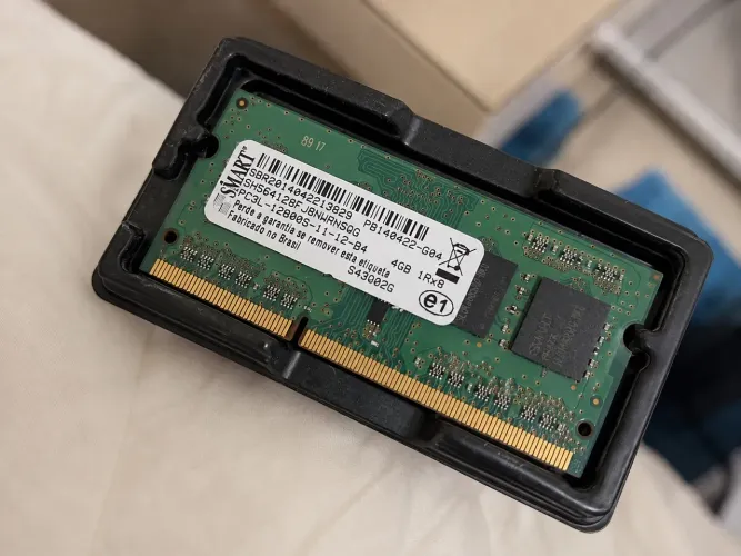 Memória RAM SMART 4GB DDR3L 1600MHz PC3L-12800S 1Rx8 para Notebook