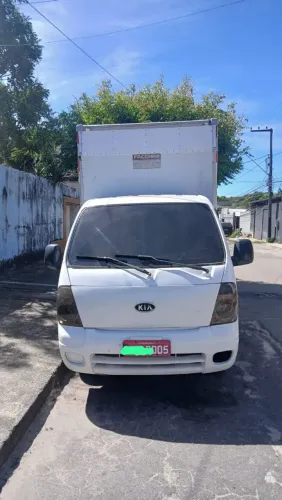 Kia bongo 2011 - Baú de 2,10m altura - Leia