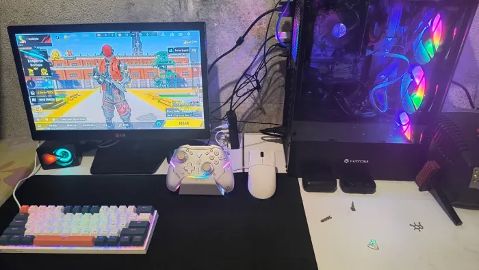Setup gamer e periféricos