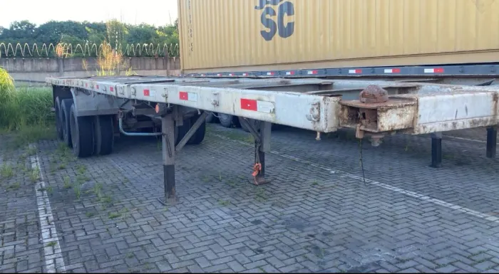 Porta container 40 pés - $27.500 - Para vender Ligeiro 