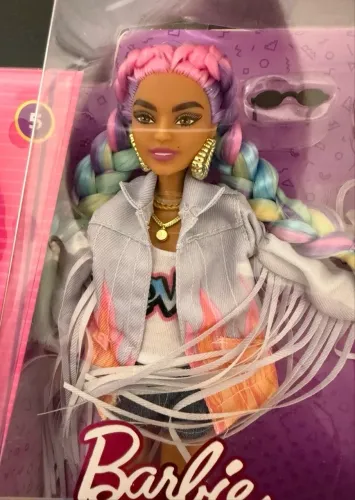 LACRADA Barbie Extra 5 NRBF Original Mattel