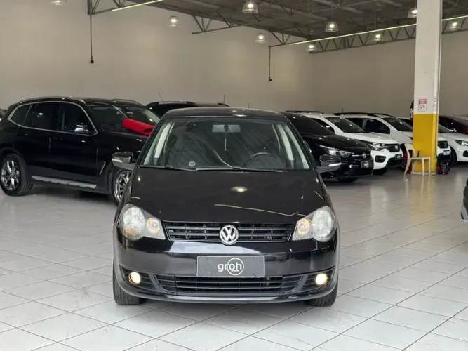 Volkswagen Polo Sedan 1.6 MI Total Flex 8V 4P 2013