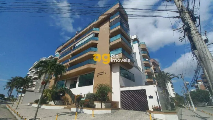 Apartamento com 3 Quartos para alugar, 180 m² - Algodoal - Cabo Frio/RJ