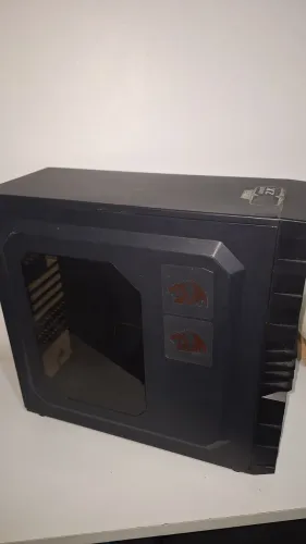 Gabinetes PC