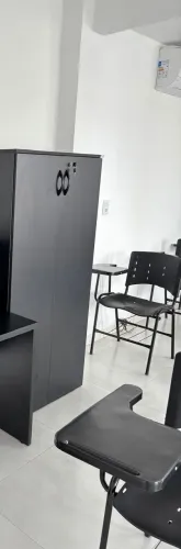 Armário multiuso