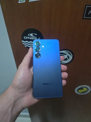 SAMSUNG S25 256GB