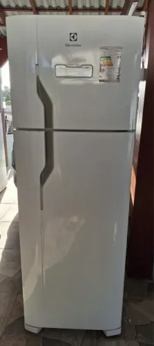 Geladeira Electrolux frost free - c/ garantia e *entrega