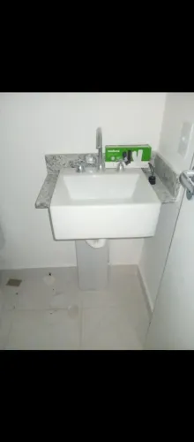 Pia de banheiro
