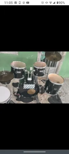 Bateria acústica 