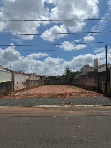 Terreno no centro de bady Bassitt