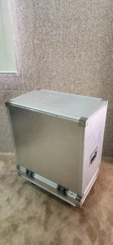 Hard Case Caixa Metálica para transporte