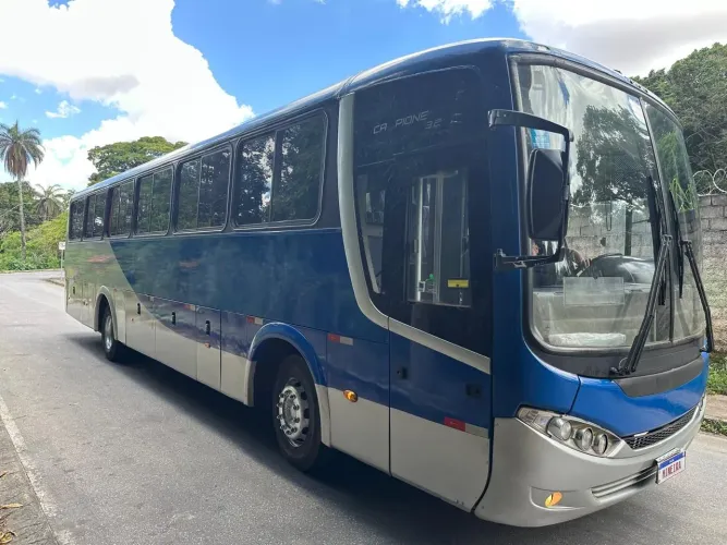 COMIL CAMPIONE 3.25 MWM 