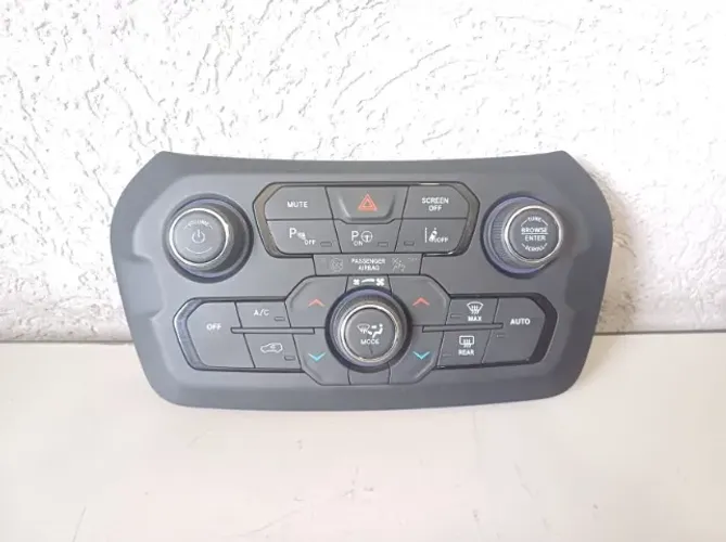 Comando De Ar Jeep Renegade T270 2024
