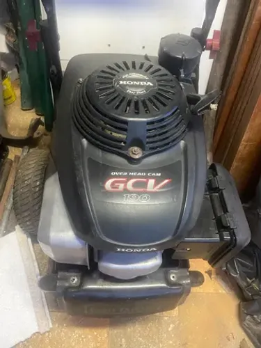 Motor Honda 5HP Eixo Vertical  a Gasolina