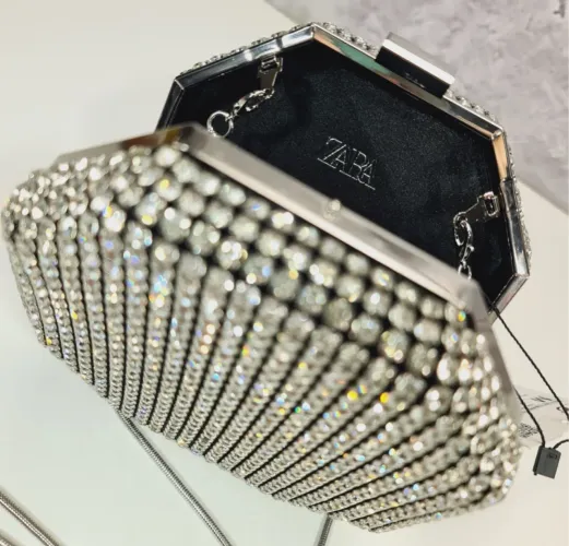 Bolsa de mão  brilhante