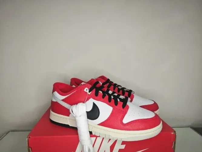 Tênis Nike Nike Dunk Low Premium Chicago Split 42BR