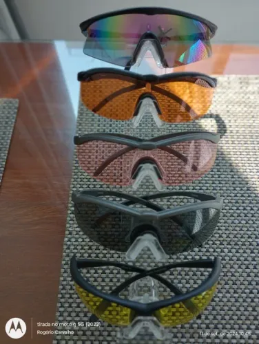 Óculos de sol esportivo NYX com 400% UV