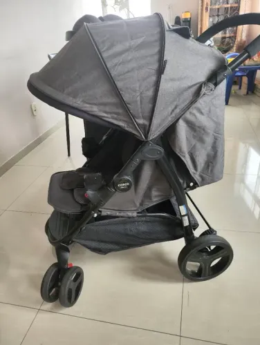Carrinho de bebê COSCO NEXUS 