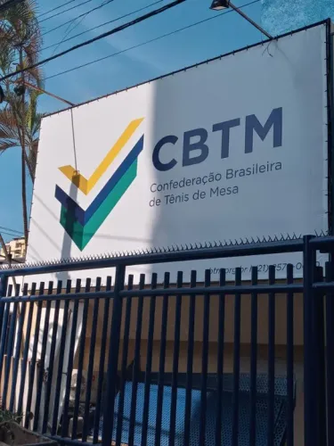 Banner e Lonas para fachadas e letreiros - Produzimos e instalamos