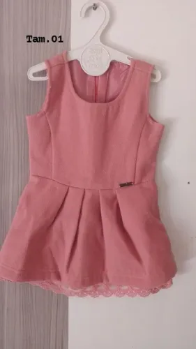 Lote de vestidos para bebê tamanho G ao 2