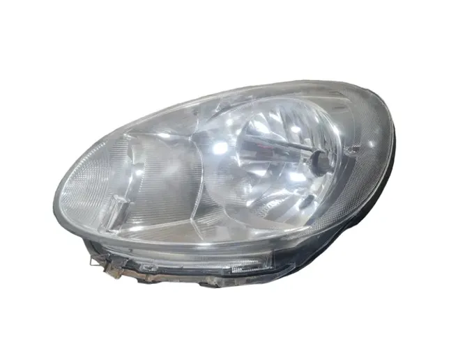Farol Nissan March 10 Até 14 LE