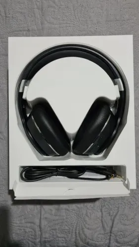 Fone de ouvido W820Bt Bluetooth Over-Ear Edifier - Preto