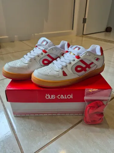 Tênis OUS x Caloi 2k Cross Extra Light Branco
