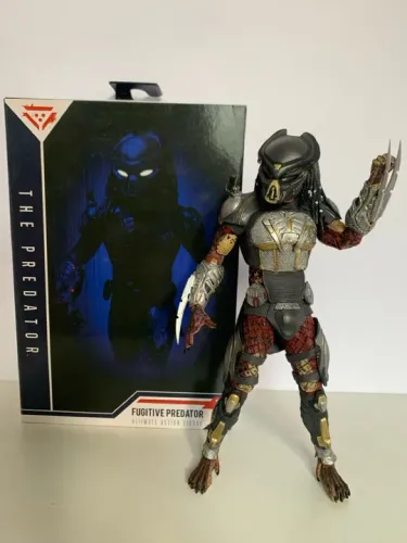 Predador Fugitivo Ultimate Neca Original (detalhe)