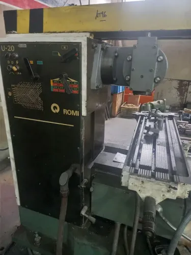 Fresadora Romi U-20 - Industrial