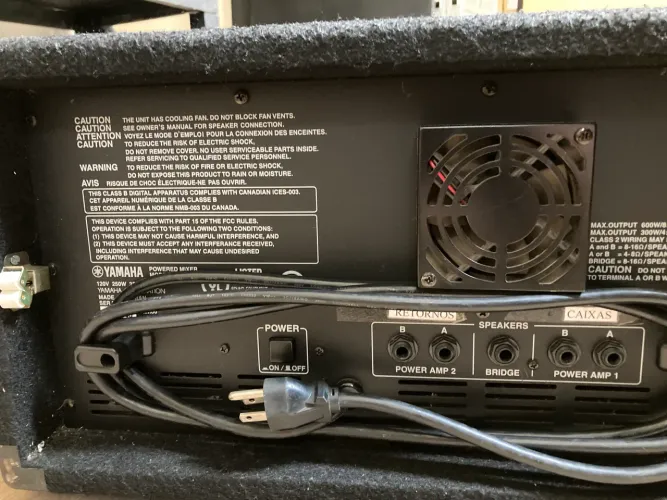 Mesa de som Yamaha EMX 660