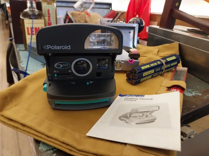 Polaroid One Step Closeup Camera