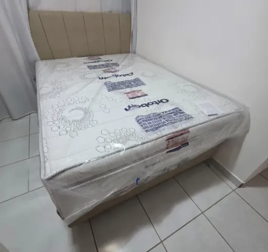 Colchão casal ortobom NOVO