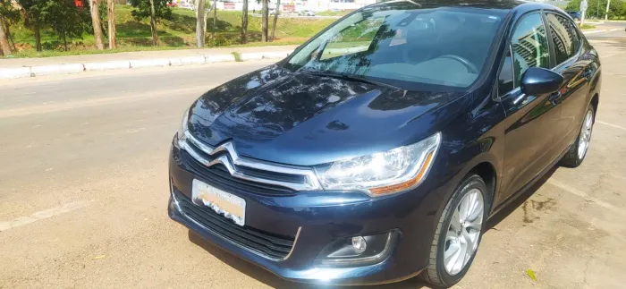 Citroen C4 Lounge Tendance 2.0 Flex 4P Aut. 2014